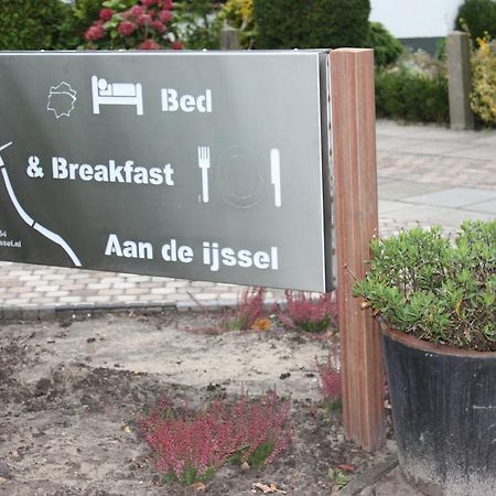 Bed & Breakfast 'Aan De Ijssel' Zwolle  Exteriér fotografie