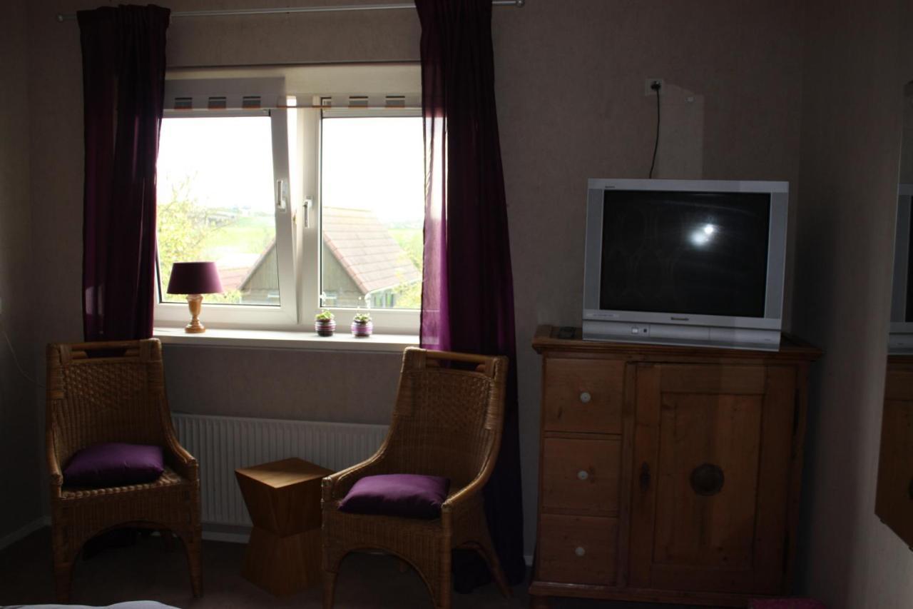 Bed & Breakfast 'Aan De Ijssel' Zwolle  Pokoj fotografie